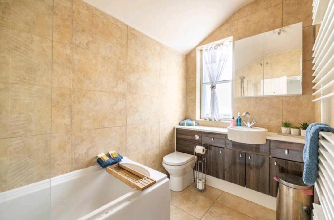 The Mews - Less Than 1Km To City Centre - Stadium - Castle - 10 Min Walk Cardiff Extérieur photo